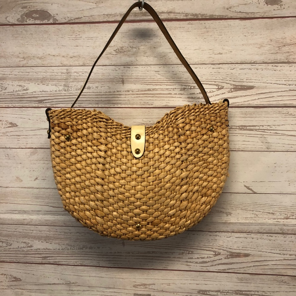 Vintage Straw and Leather Handbag Tote - Picture 3 of 10